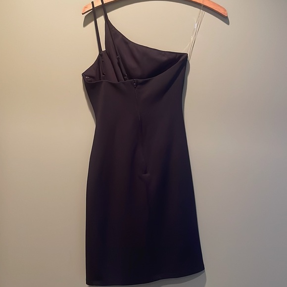 Embellised One-Shoulder Body-Con Dress Brand New Without Tag - Picture 3 of 5